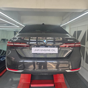 BMW G60 530i 엔진오일 교환 @ JNA 서울 삼성점